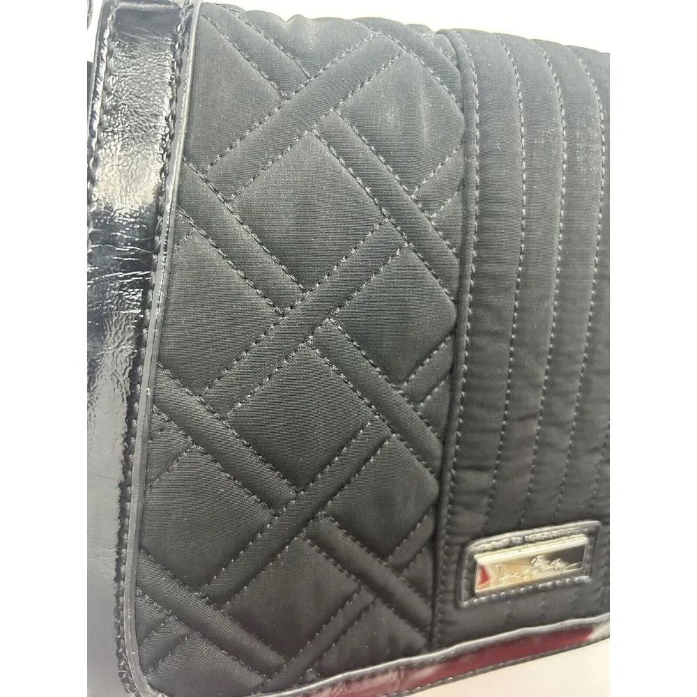 Vera Bradley Iconic Quilted Messenger‎ Bag Black Pattern Lining